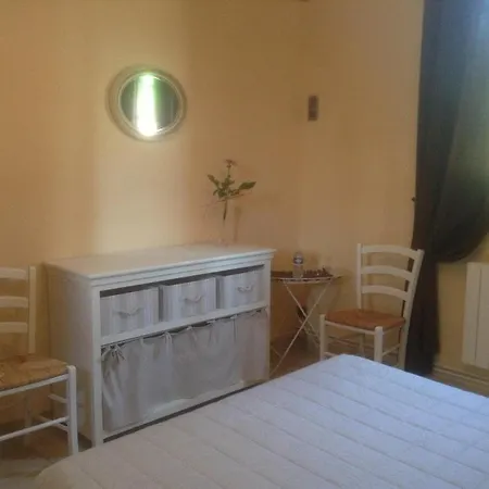 D'hotes Le Pressoir Bed & Breakfast Saint-Martin-de-Boscherville